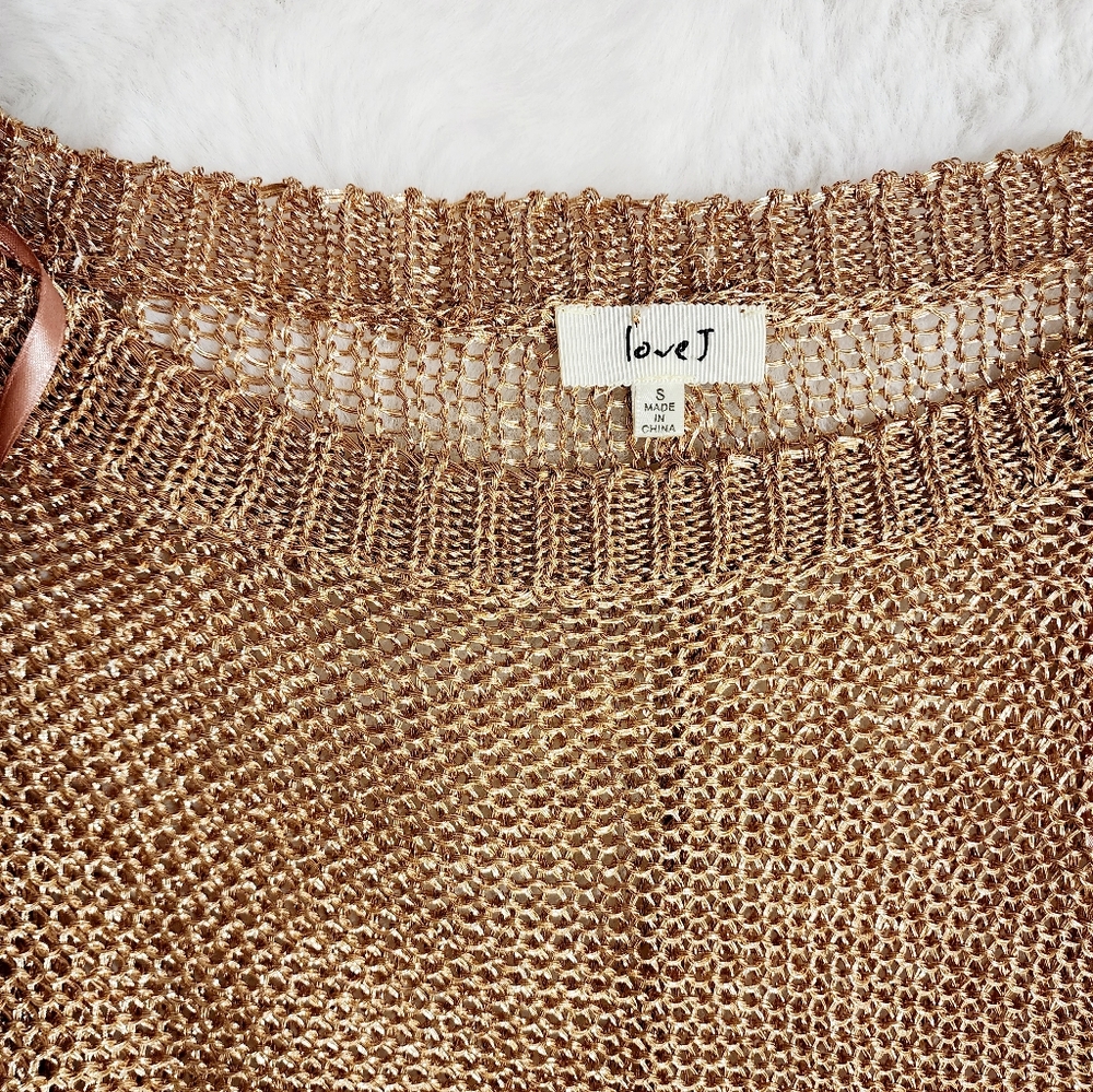 Love j crochet top - Picture 6 of 6